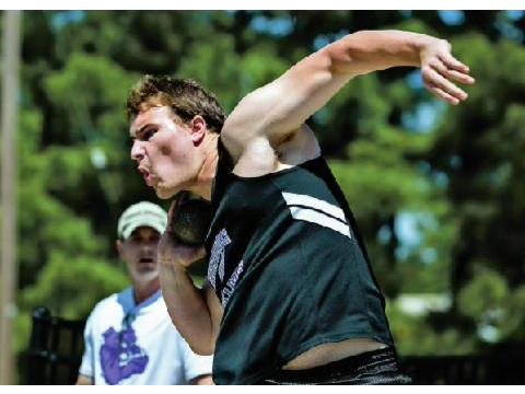 Fayetteville Sweeps 7A-West Track Titles