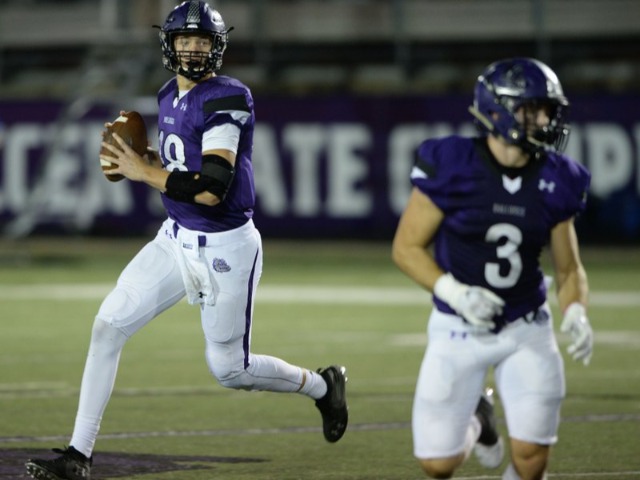 Gibbs leads Fayetteville to big win over Van Buren