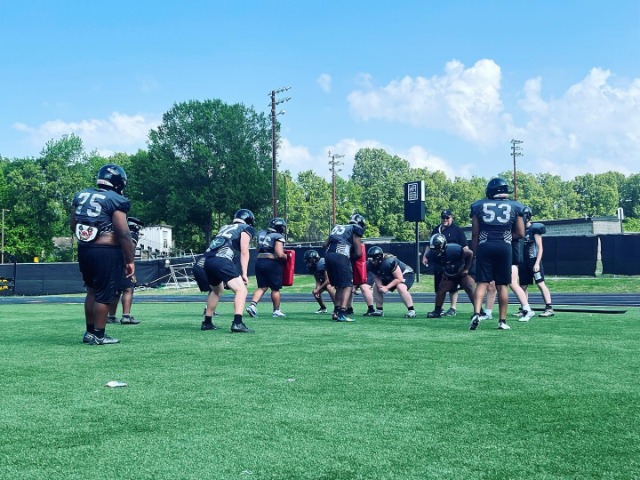 Top Memphis-Area High School Football Offensive Linemen to Watch Entering 2023 Season - Adam Grant Listed 