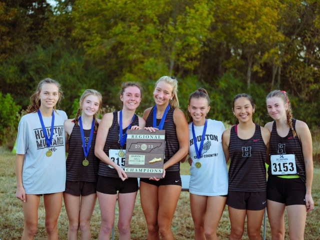 State cross country preview: CBHS leads the local contingent in Hendersonville