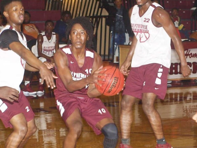 Chicks show off skills at Chickasaw Madness