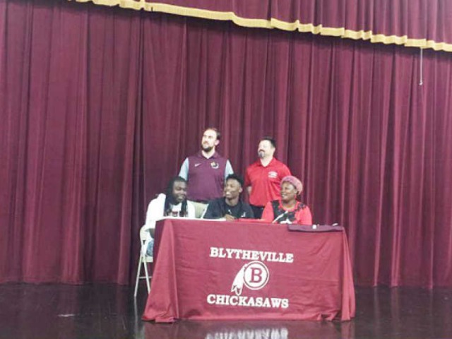 Blytheville’s Jamison signs with Greyhounds