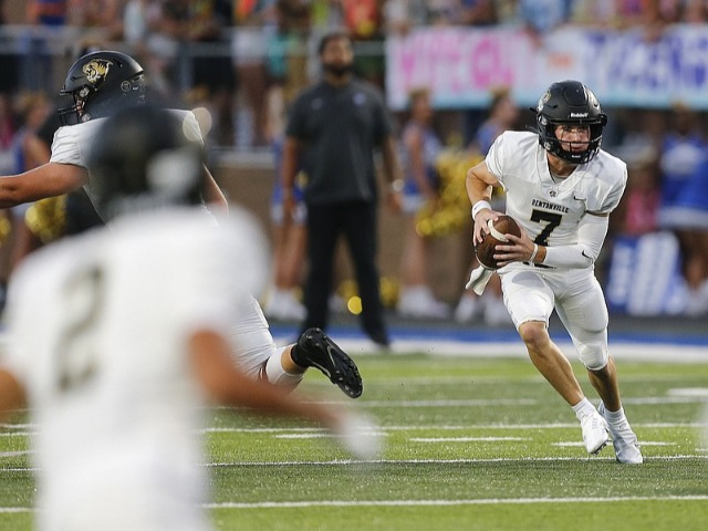 Image for PREP FOOTBALL: Bentonville advances to semifinals with 45-0 victory over NLR as Brown hauls in 4 TD passes in first half