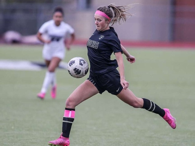 Bentonville girls soccer standout Hurley named Gatorade Player of the Year