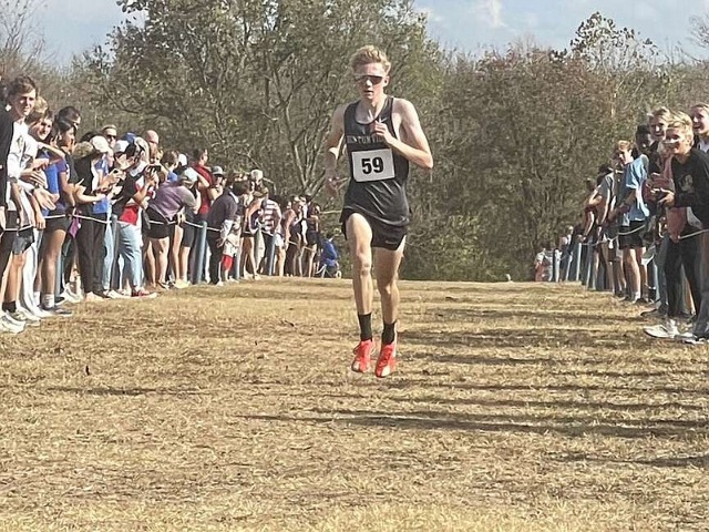 Image for Gatorade honors Bentonville cross country runner Kelley