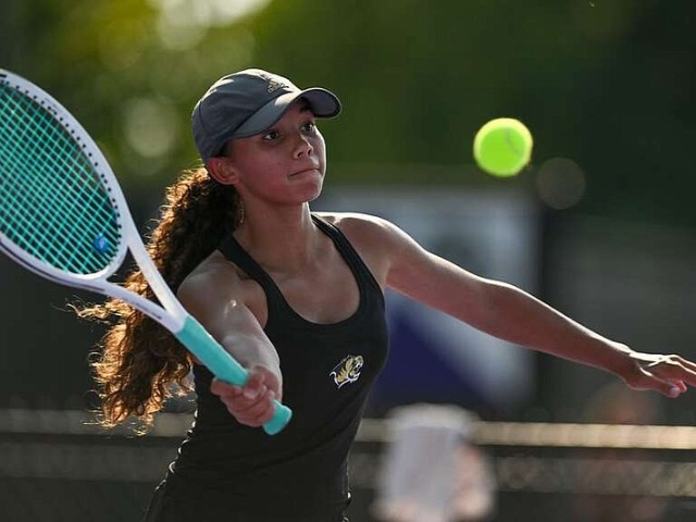 Image for New partnership produces results for Bentonville doubles team