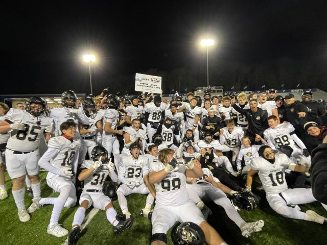 CLASS 7A PLAYOFF: Bentonville ends Bryant’s championship reign with 52-35 victory on coach’s birthday