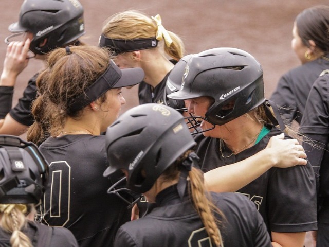 SOFTBALL: Bentonville downs Rogers 9-1 to claim 6A-West championship