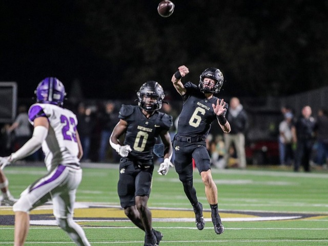 Image for Bentonville moves into 7A-West driver seat with 41-10 win against Fayetteville