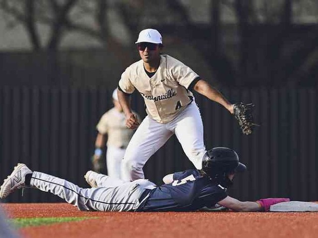 Image for Martinez’s three-run home run puts exclamation mark on Tigers’ win over rival