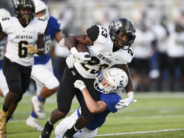 Mounties downed by Little Rock Central
