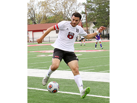 Ihmeidan continues family soccer tradition
