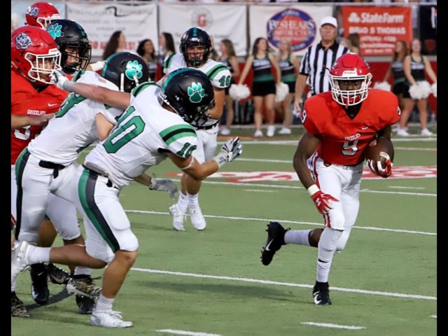 Grizzlies bounce back with win in home opener