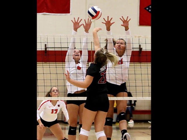 NHS Lady Bears sweep season-opening match