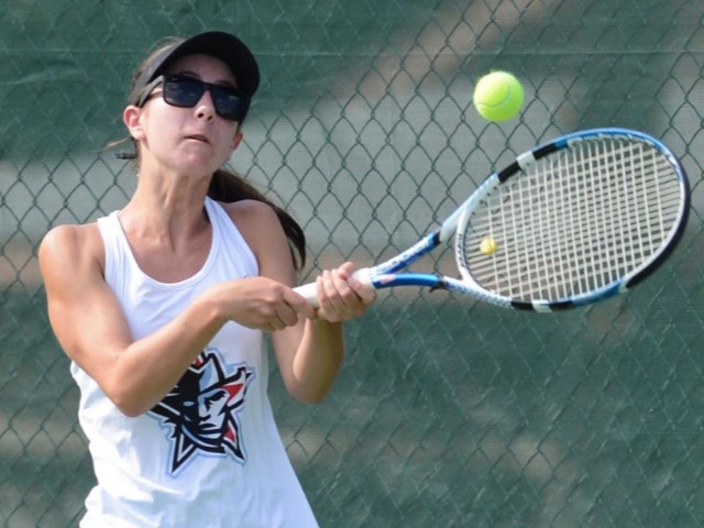 SHS tennis teams fall, but top girls doubles team remains perfect