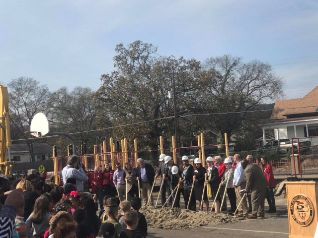HSWCHS STUDENTS ATTEND LANGSTON CEREMONY
