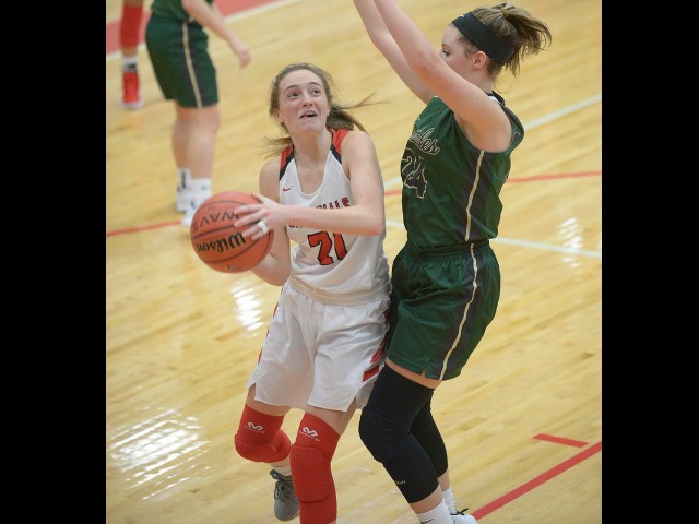 Farmington rolls past Alma