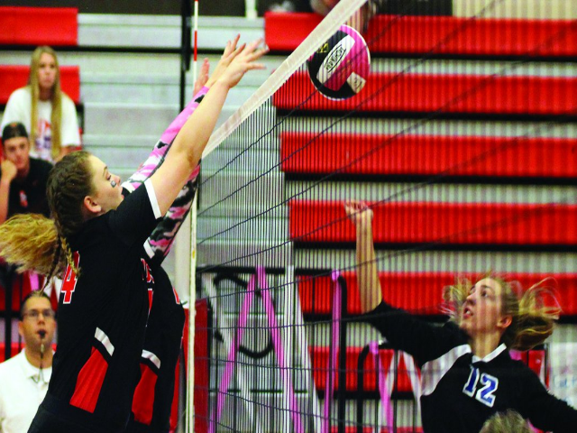 Yukon drops exciting five-setter to Stillwater