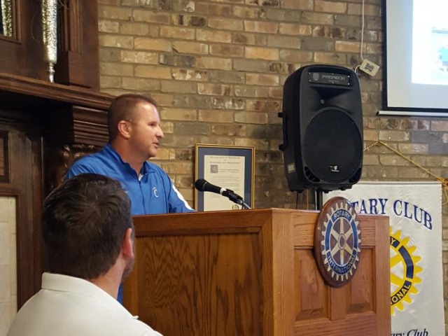 Conway’s Fimple talks success at Noon Rotary Club