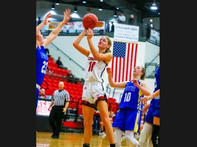 Claremore sweeps Pryor rivals