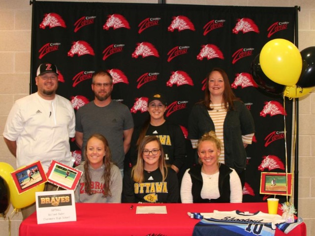 Zebra shortstop signs for Ottawa University
