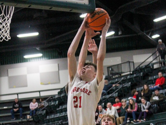 Claremore splits 7th-place games at Port City Classic