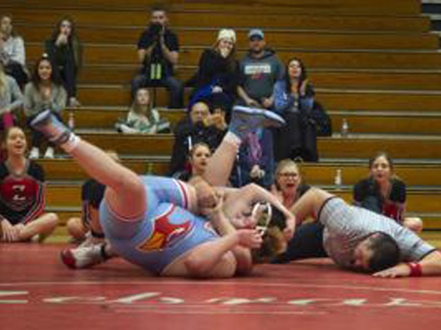 Zebras conquer Warriors, Cardinals