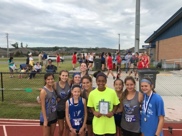 Sapulpa Varsity Places First at Cross Country Invitational