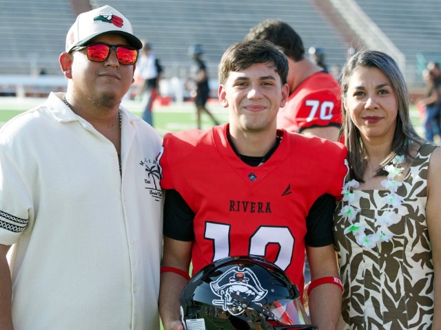 Photos: Senior Parents Night 2026
