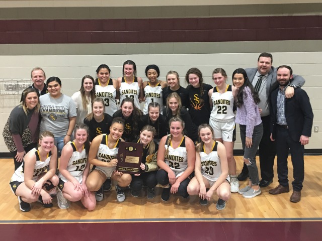 Class 6A girls area championship: No. 6 Sandites pull away from No. 3 Moore 57-43
