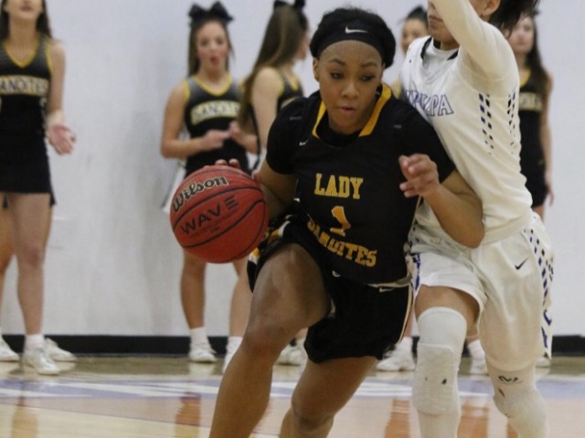 No. 8 Sandites win HWY 97 rivalry, 45-43