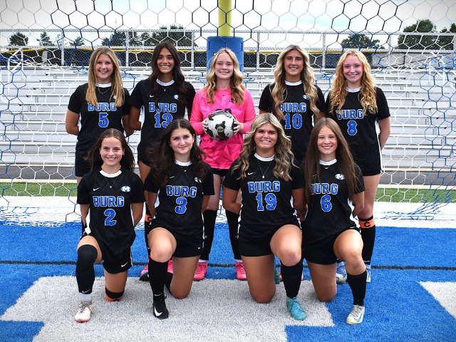 Lady Vikings Win on Senior Night