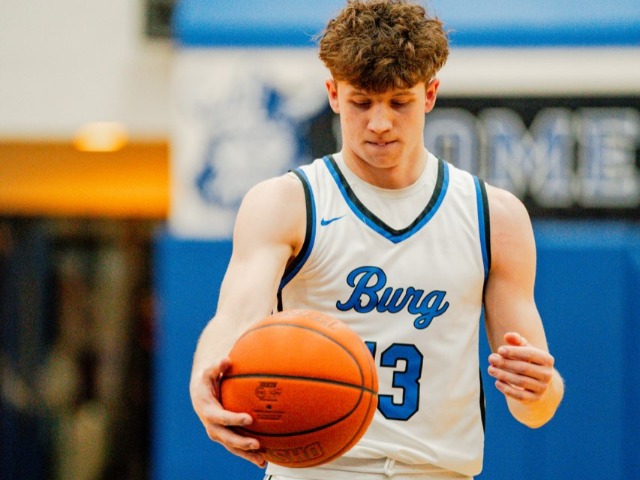 Boys Basketball Defeats Beavercreek 73 - 56 on Friday, December 5, 2025