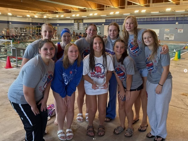 Girls Water Polo Took 2nd in Division 