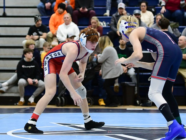 Wrestling places 11th at Green Bulldog Brawl