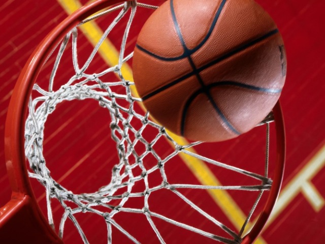 Girls Basketball falls to Chardon 50-43