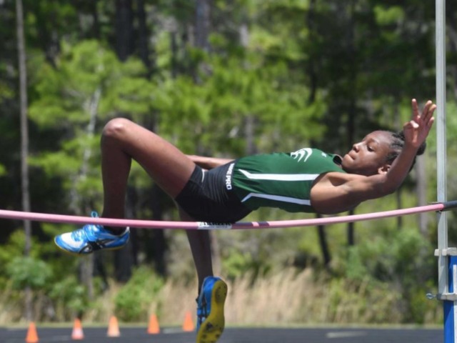 SoWal, Niceville track teams tops at district meet