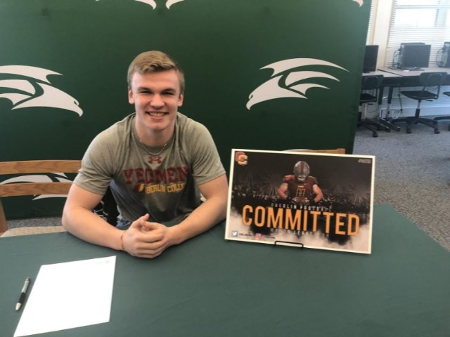 SoWal’s Levasseur signs with Oberlin