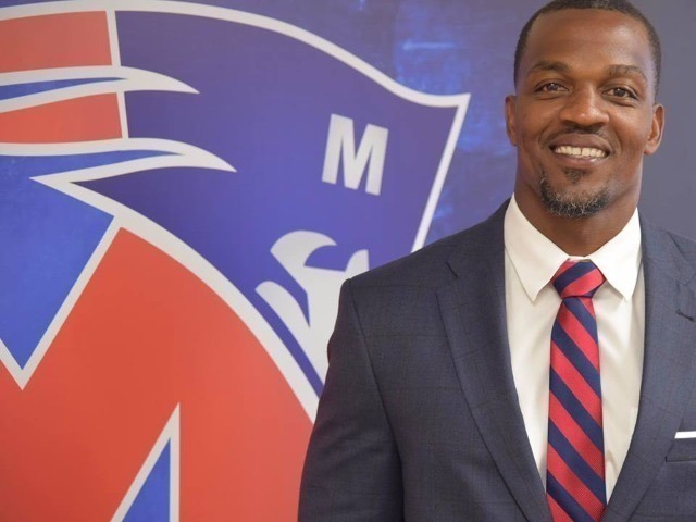 COACH PROFILES: Meet Keith Houston