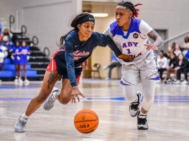 West Memphis turns away Marion