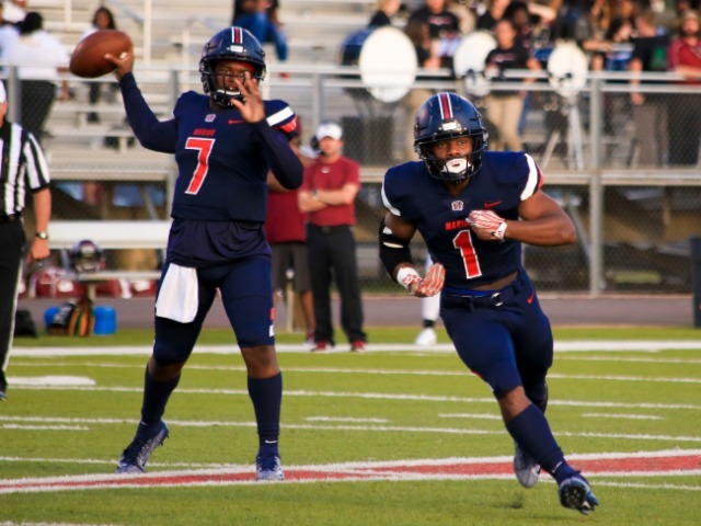 Pats Fall to Yellowjackets