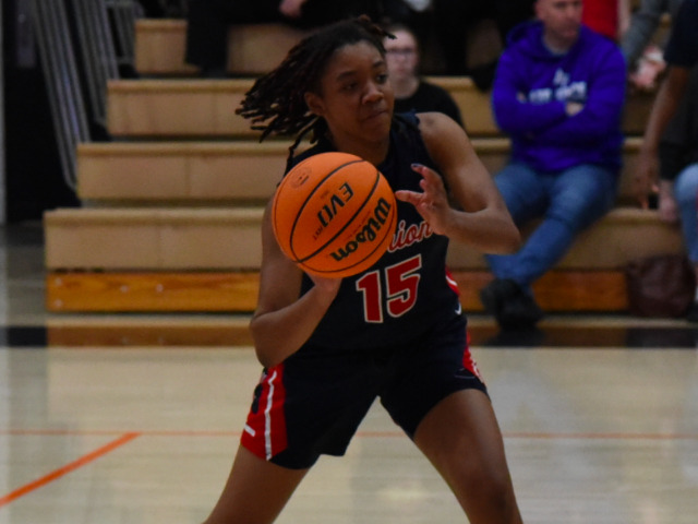 Lady Pats rally in second half