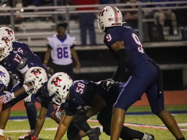 Marion d-line preps for Jonesboro