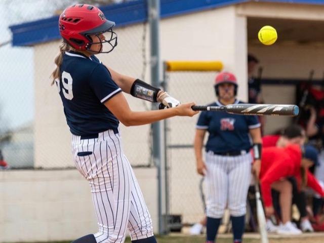 Marion softball splits at Nettleton