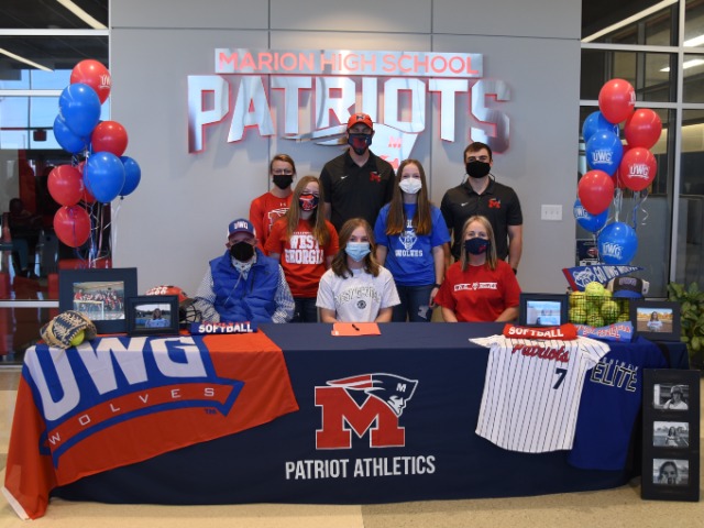 Emerson Miller signs with West Georgia