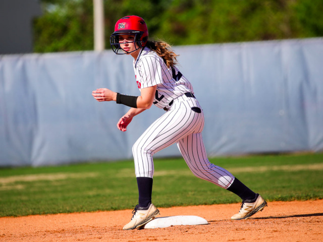 Marion outlasts Lake Hamilton, advances to quarterfinals
