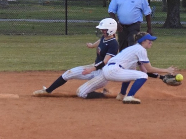 Marion finishes with No. 2 playoff seed