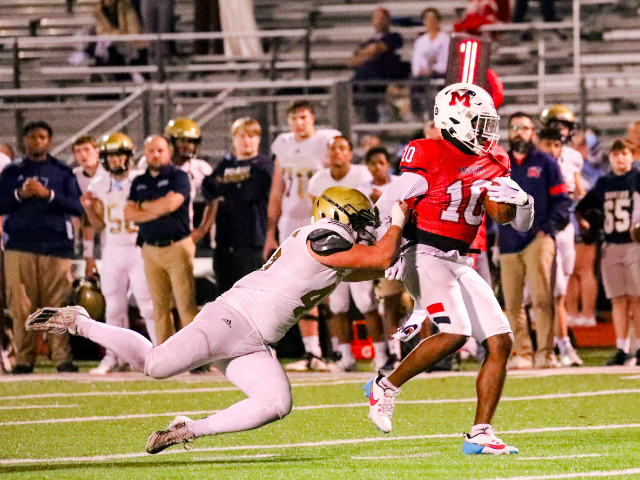 Bruins stun Pats in quarters