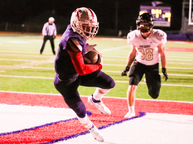 Marion logs mercy-rule playoff win over Russellville