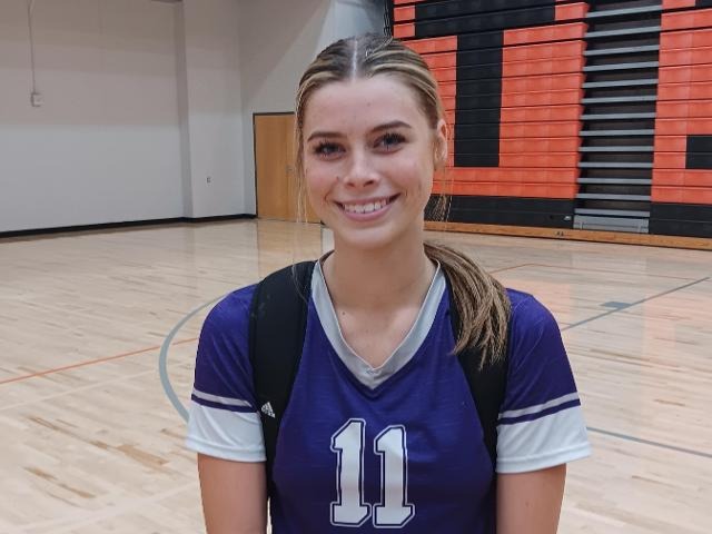 Avery Johnson Leads Collinsville Girls Volleyball Early Season
